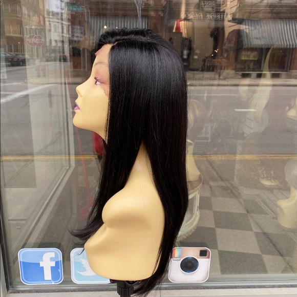 Black sidePart Lacefront wig main image 6